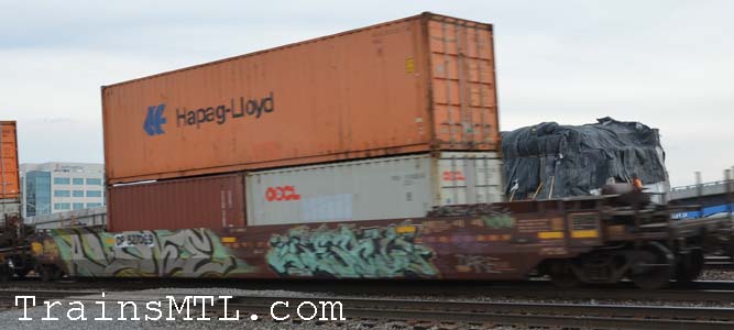 Car/wagon CP527069 right side / coté droit